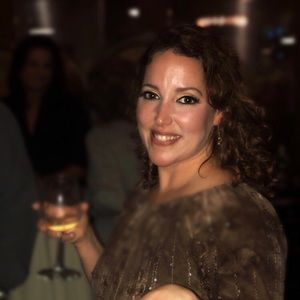 Meet your Posher, Nora